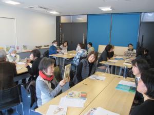 「おとなの絵本時間」講演会の様子画像4